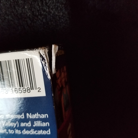 EXTREMELY RARE "Two Guys and a Girl" Complete Series DVD Box Set. - Picture 8 of 16